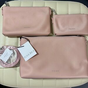 Mina Baie Blush Pouch Set